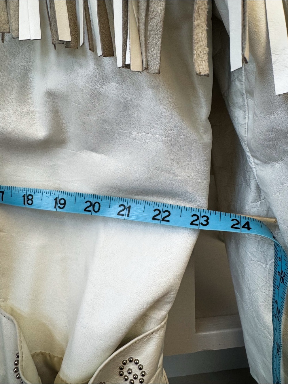 Vintage 90’s Western Leather Fringe Jacket, Off-White - Picture 6 of 10